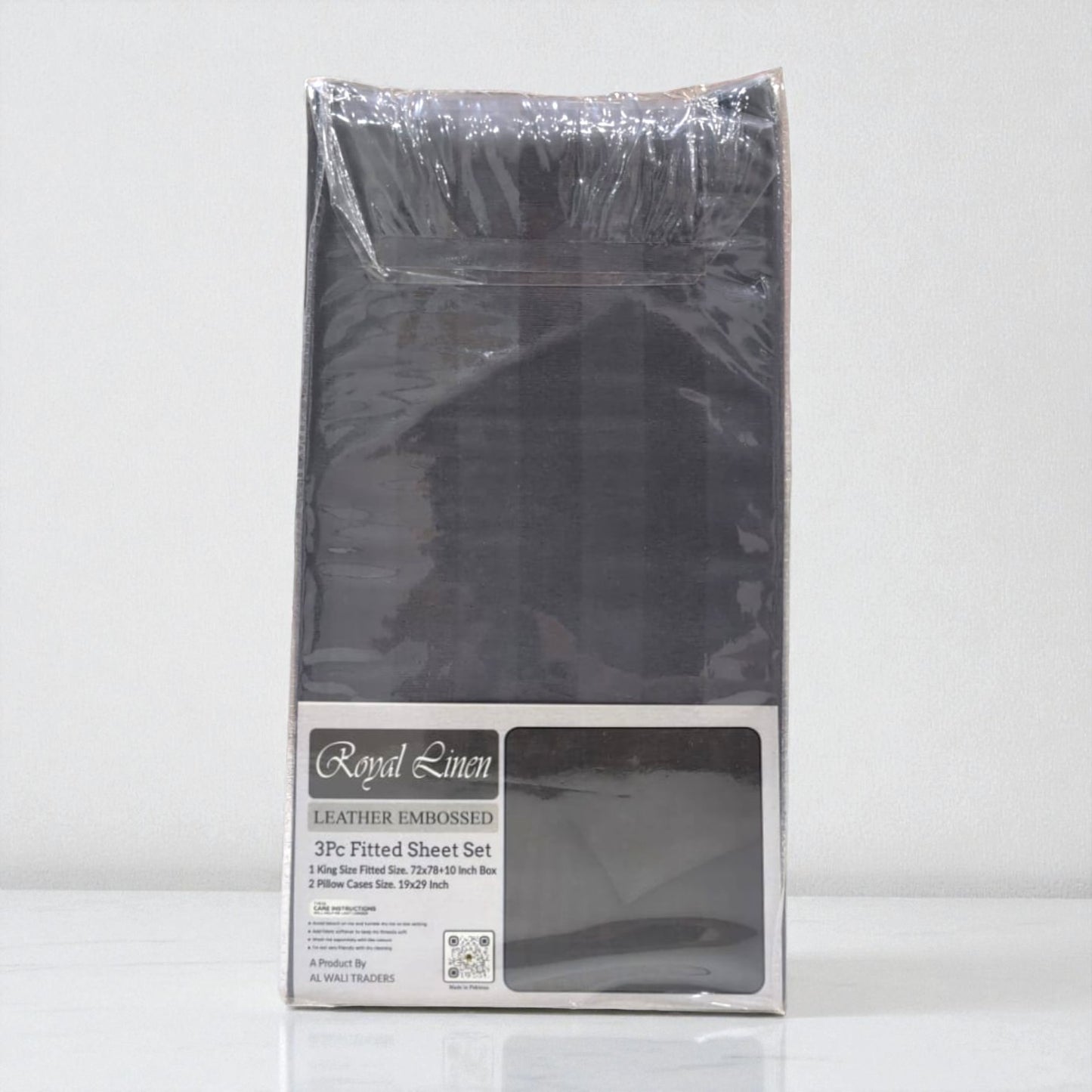 Fitted Bedsheet - Bed Sheets - PKR 3,300