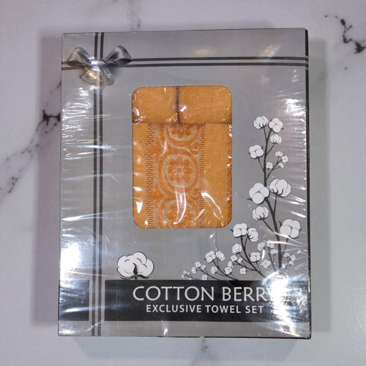 Cotton Berry Towel Set - Towels - PKR 4,500