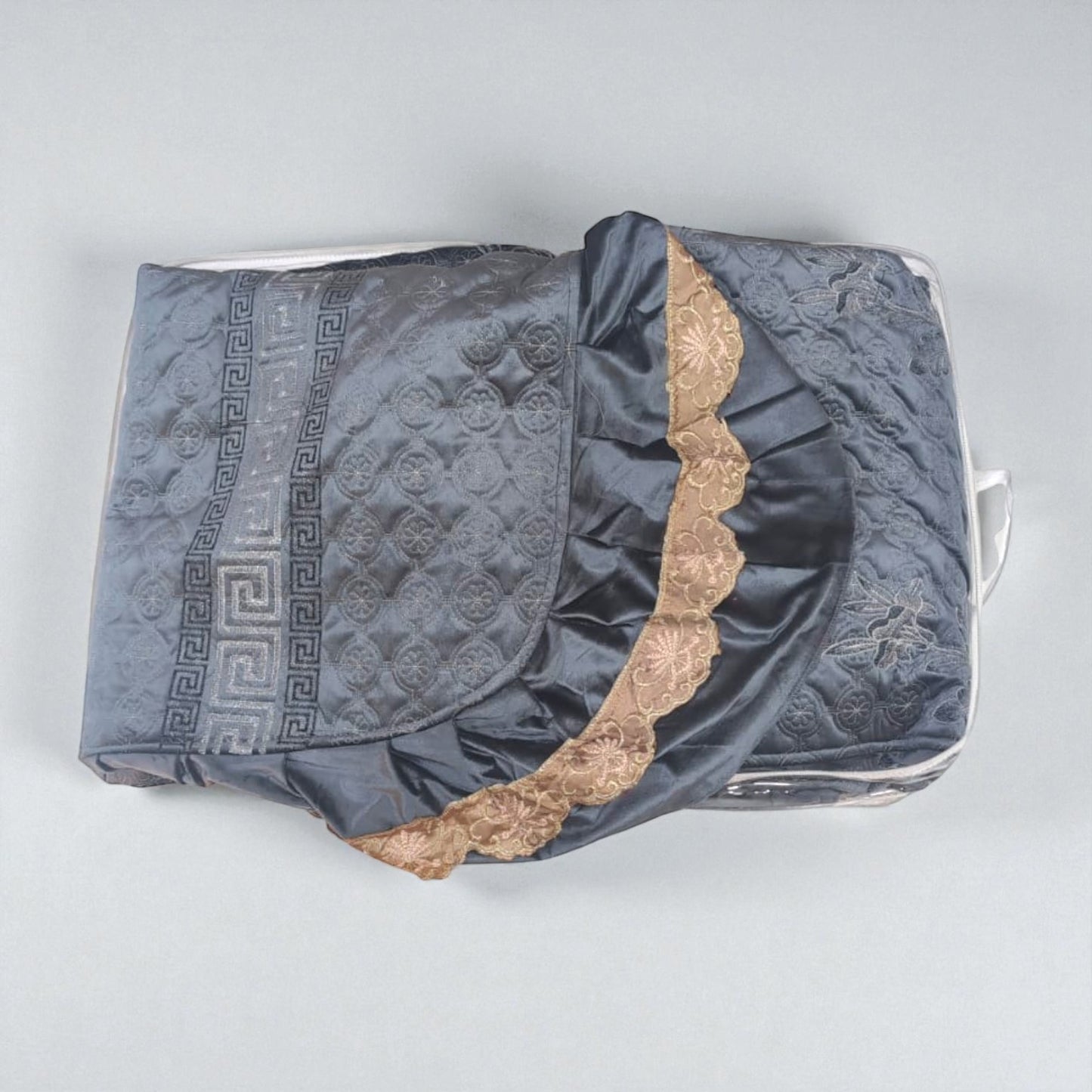 Velvet Bedsheet With Embroidery [3 Pcs] - Bed Sheets - PKR 15,000